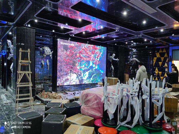 张湾室内P2.5全彩显示屏